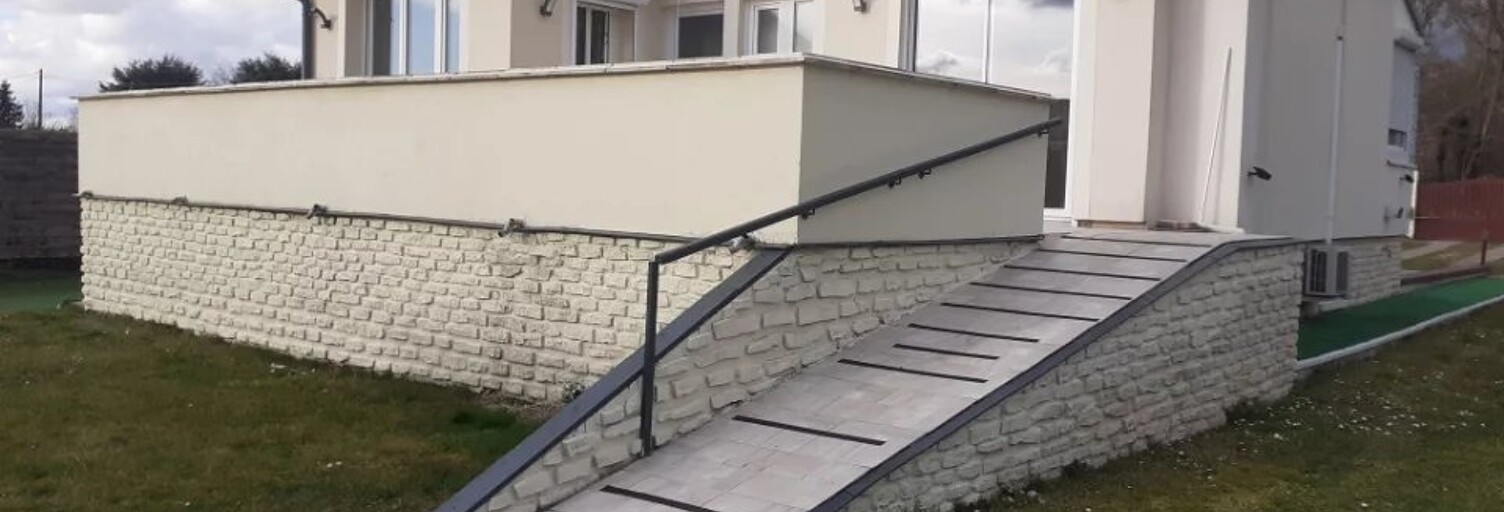 Maison 8 Pièces 133 m² à vendre à Milly-la-Forêt (91490)