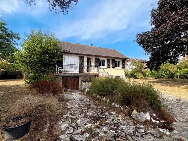 A VENDRE MAISON 5 PIECES LA CHAUSSEE D'IVRY. — photo du bien