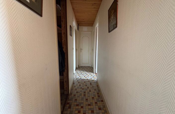 A VENDRE MAISON 5 PIECES LA CHAUSSEE D'IVRY. — photo 3