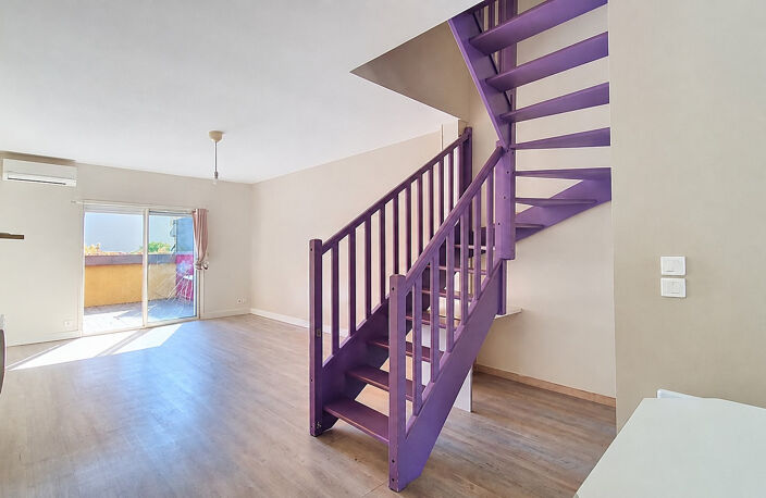 VENDARGUES  AU CALME MAISON T4  EN DUPLEX DE 86M2 + TERRASSE — photo 3
