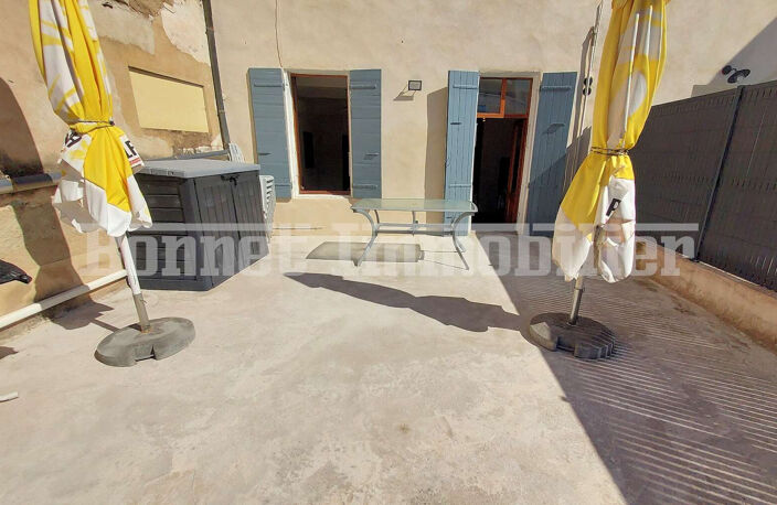 Appartement T2 avec grande terrasse hyper-centre de Nyons — photo 3