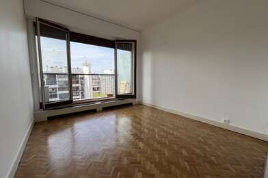 Appartement 1 pièces 900 €