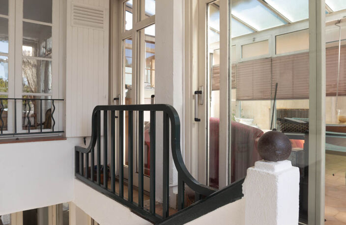 Maison de ville avec garage atelier terrasse — photo 2