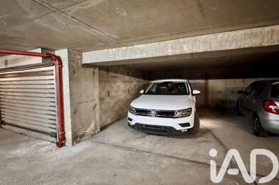 Garage  26000 €