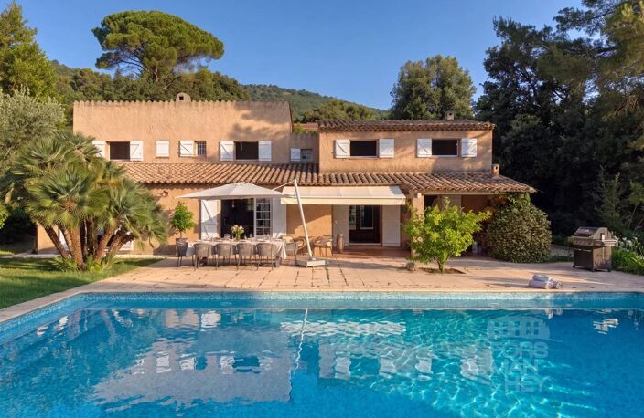 Grasse : Villa provençale de standing avec vue panoramique sur la Méditerranée — photo 2