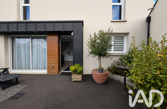 Vente Maison de ville 4 pièces — photo 2