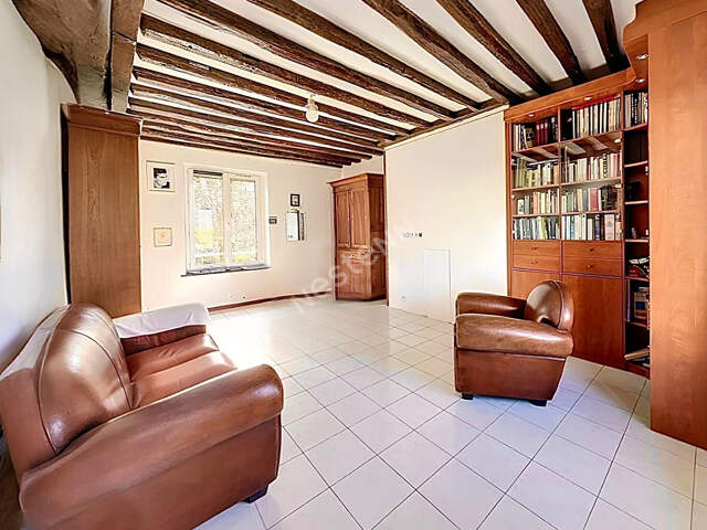 Appartement 2 pièces au coeur de LUZARCHES — photo du bien