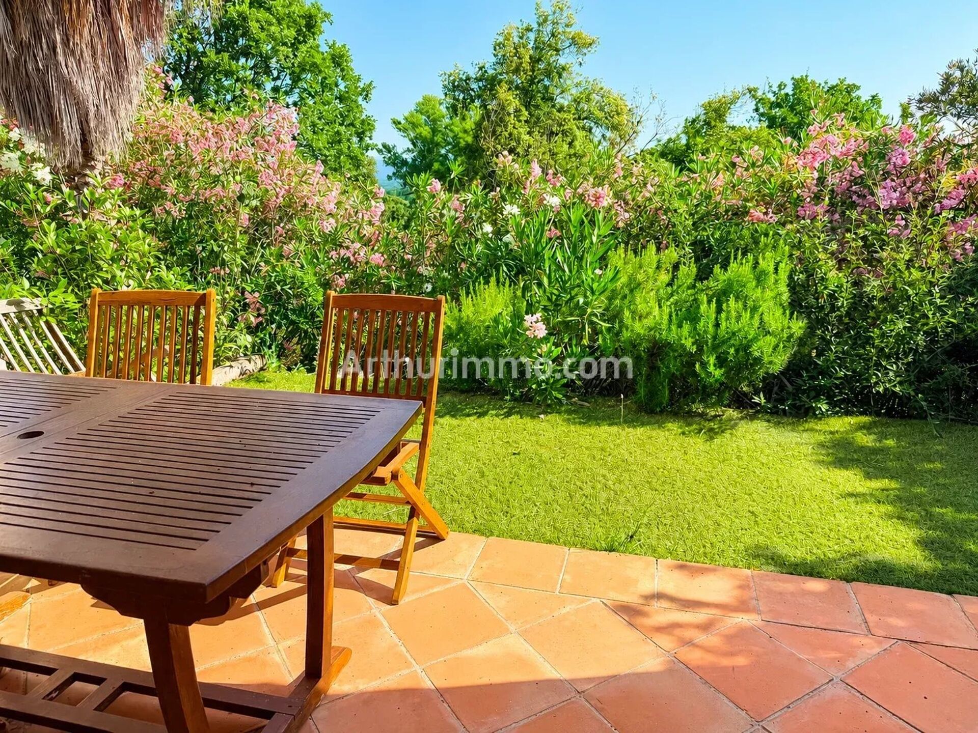 Appartement 3 pièces 74 m² · à Roquebrune-sur-Argens · 74 m² · 319 000 €