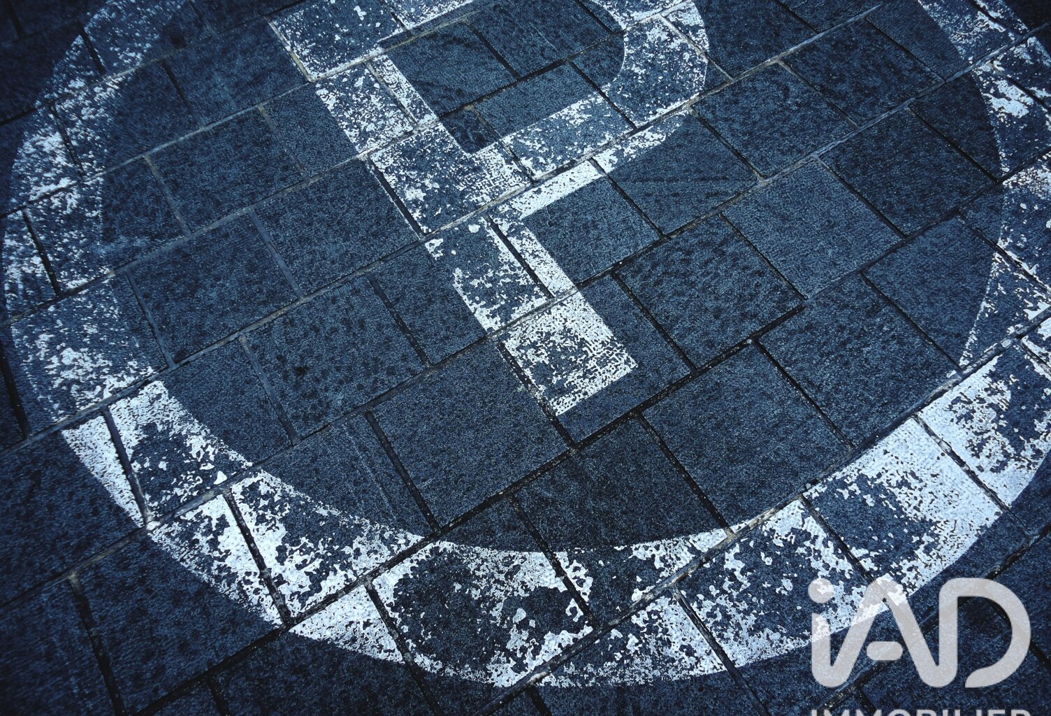 Vente Parking 13 m&sup2; — photo 1