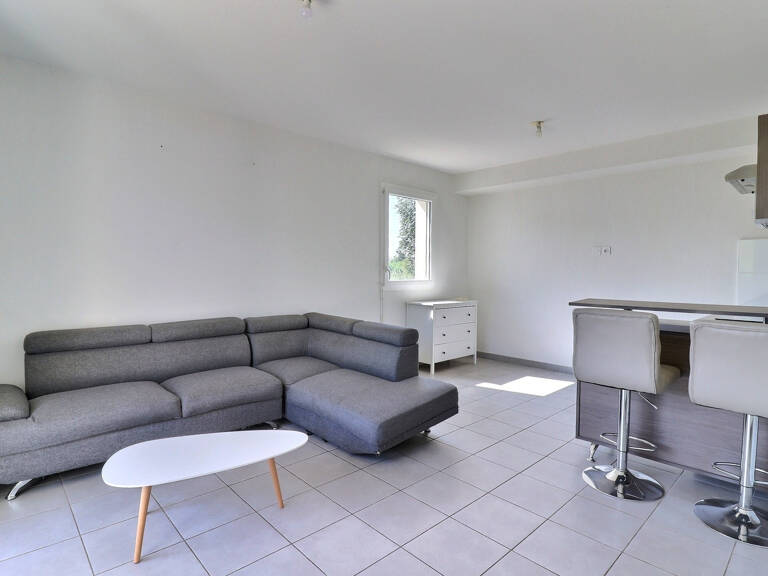 Appartement T2 avec balcon et parking — photo 1