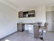 Appartement T2 avec balcon et parking — photo 3
