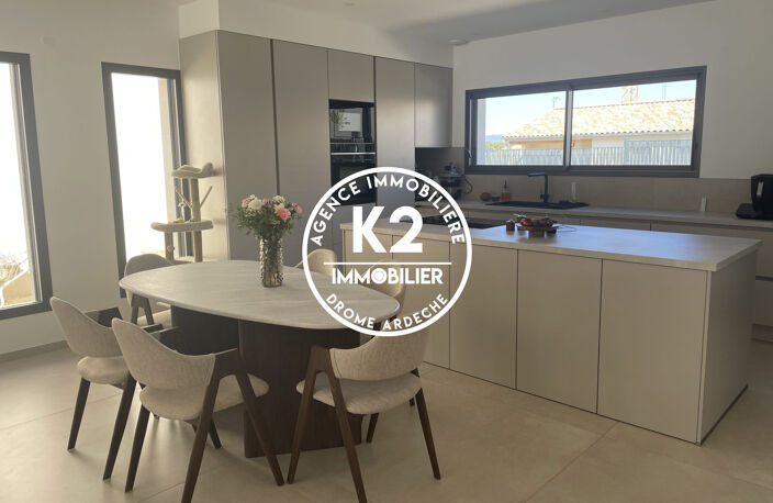 VILLA RECENTE DE PLAIN PIED 124 m² — photo 2
