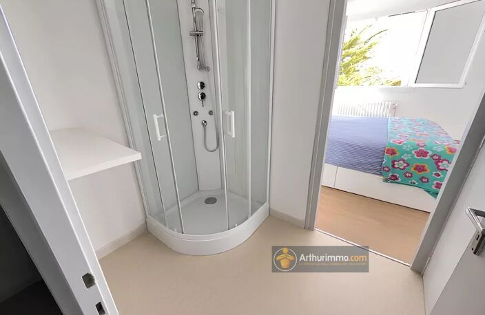 A DEUX PAS DE LA MER – APPARTEMENT T3 AVEC TERRASSE — photo 5