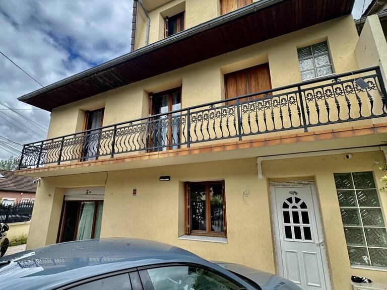 Vente Maison traditionnelle 7 pièces — photo 1