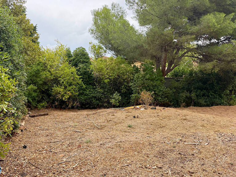 RARE Terrain à Sete de 750 m2 quartier prisé de la Corniche vue sur mer — photo 1