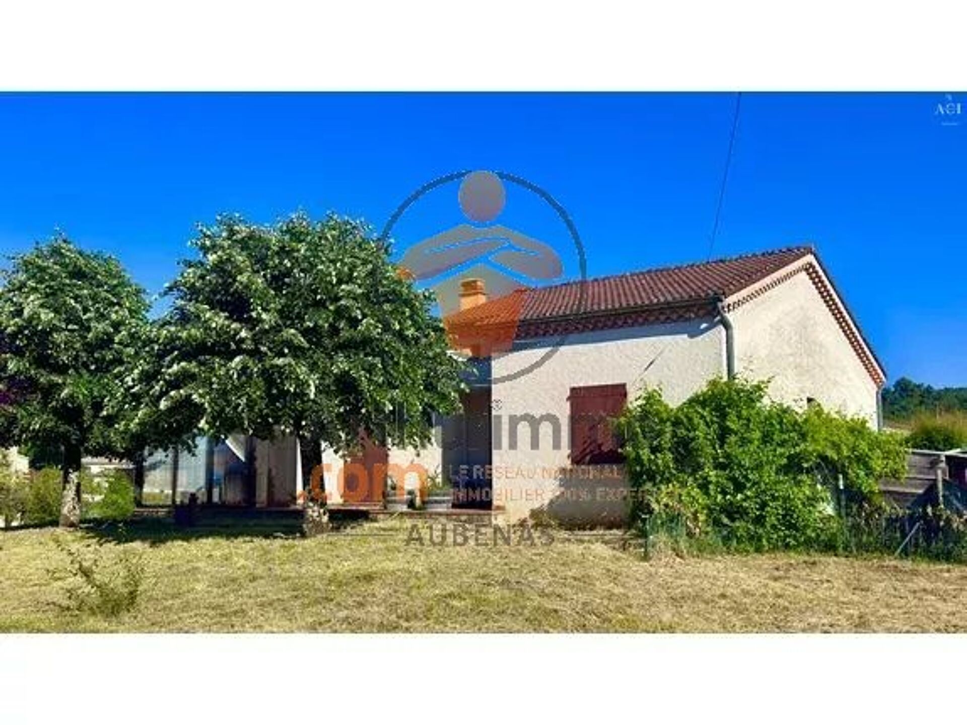 Maison 5 pièces 110 m² · à Saint-Étienne-de-Fontbellon · 110 m² · 270 000 €