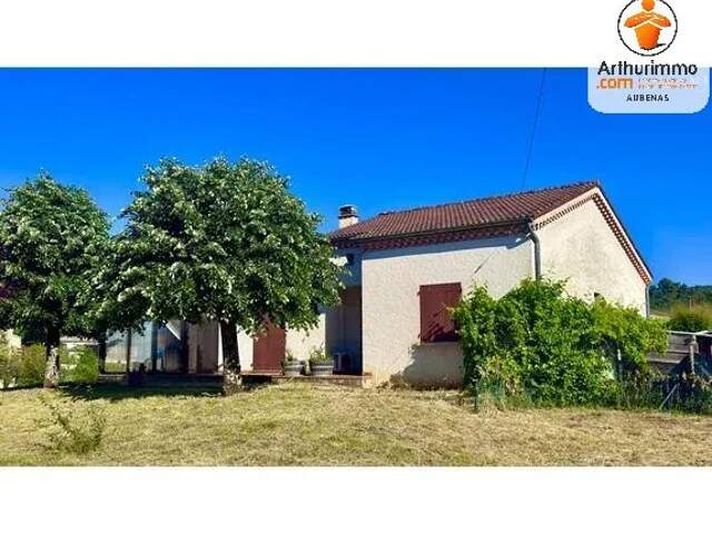 Maison 5 pièces 110 m² à Saint-Étienne-de-Fontbellon — photo du bien