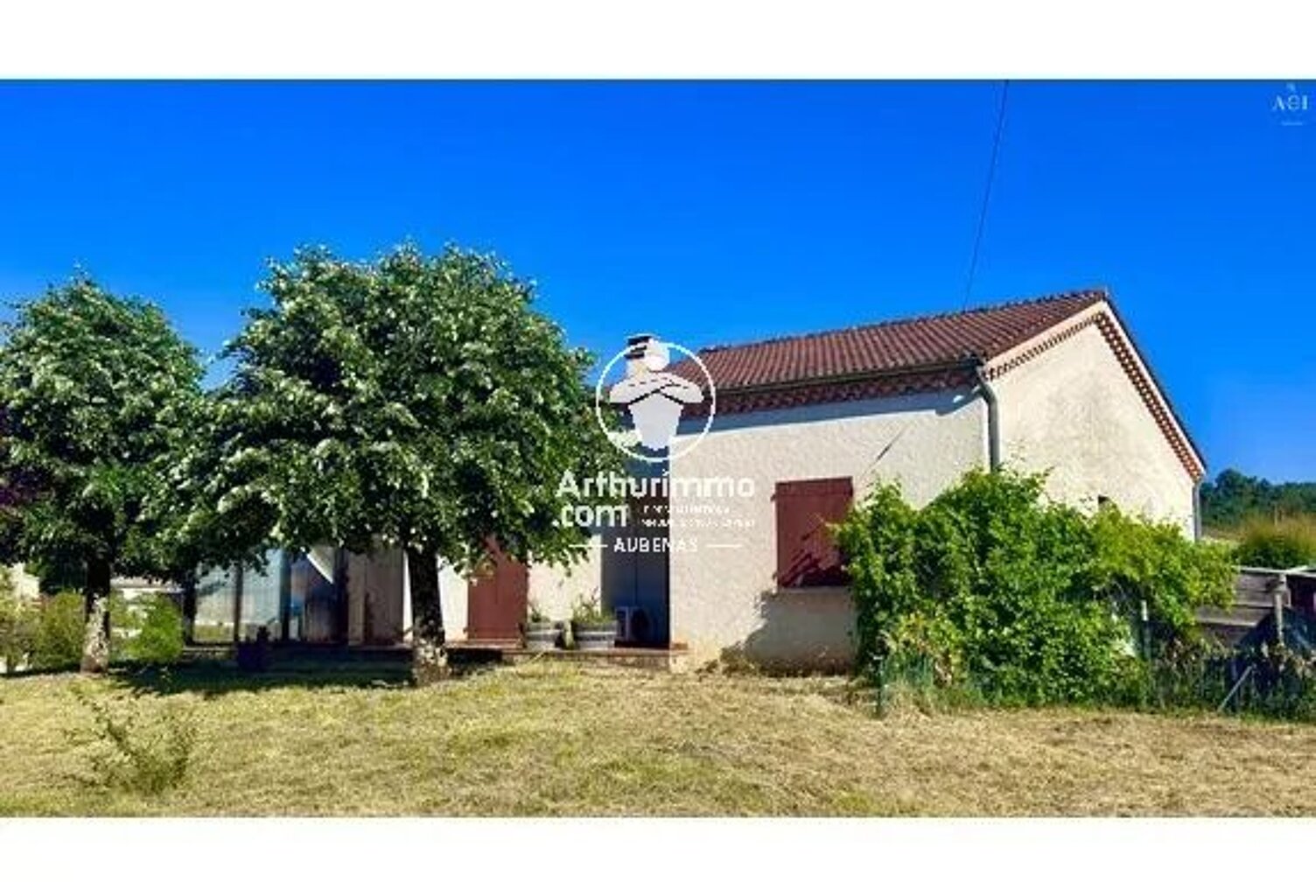 Vente maison 5 pièces 110 m² Saint-Étienne-de-Fontbellon (07200) — photo 1