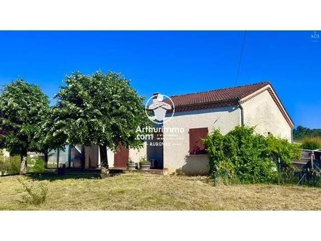 Maison 5 pièces 110 m² à Saint-Étienne-de-Fontbellon — photo du bien