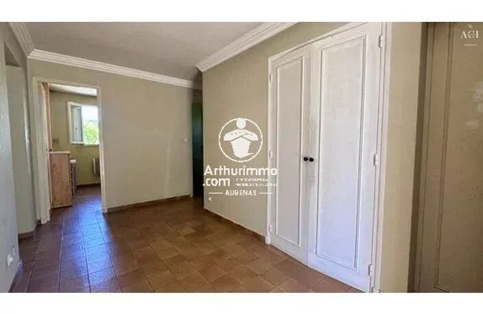 Vente maison 5 pièces 110 m² Saint-Étienne-de-Fontbellon (07200) — photo 5
