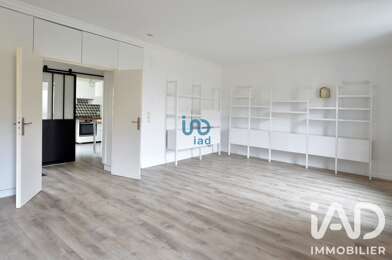 Maison 7 pièces 2000 €