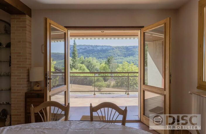 Belle propriété avec piscine et dépendance et vues à distance de marche de Saint-Antonin-Noble-Val — photo 3