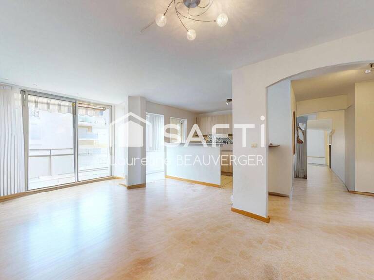 Grand appartement secteur Olbius Riquier — photo 1
