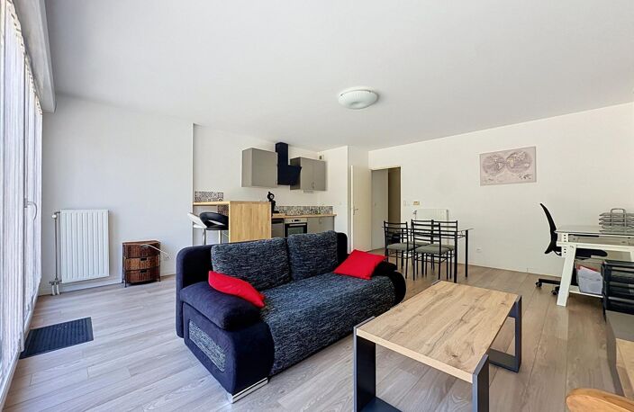 Grand T2 Lumineux tout équipé avec terrasse — photo 2