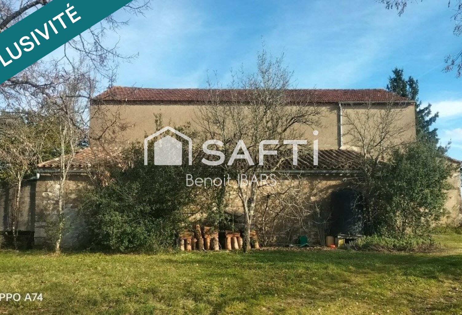 Ancienne ferme  en pierre et ses nombreuses dépendances en état — photo 1