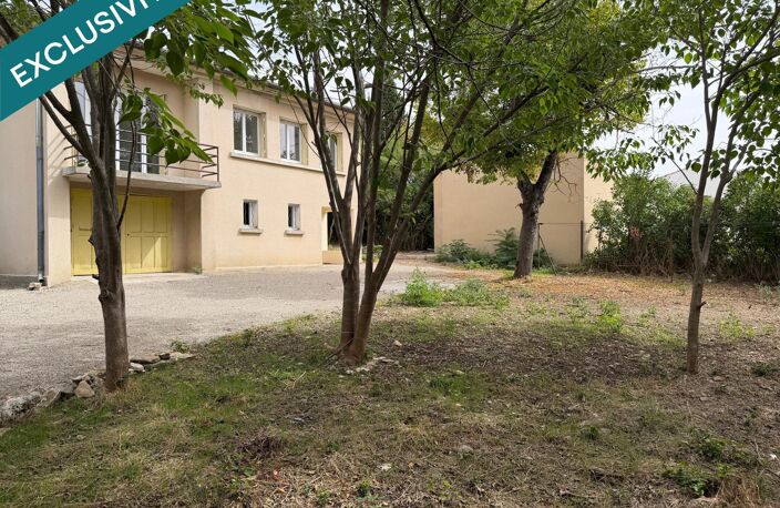 FORCALQUIER  Maison rénovée, jardin et beau potentiel — photo 2