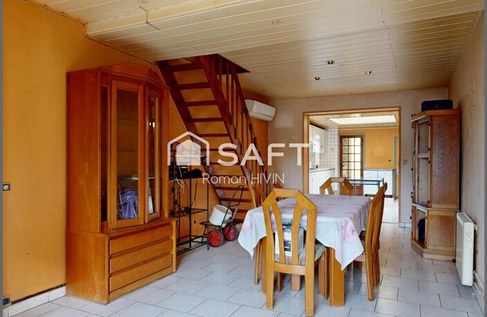 Maison 2 chambres et cour - Fort potentiel — photo 3