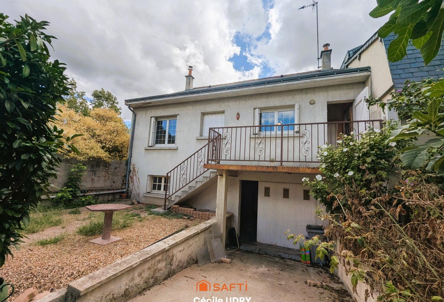 Maison familiale avec jardin — photo 1