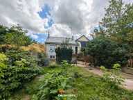 Maison familiale avec jardin — photo 2