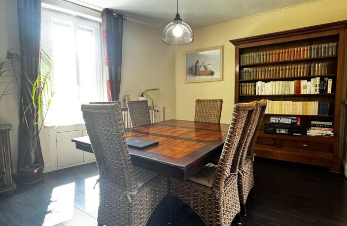 Maison atypique avec terrasse au cœur d'Autun — photo 2