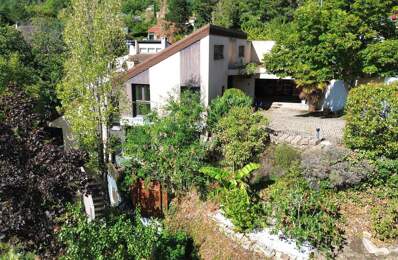 Maison d'architecte au cœur de Gravenoire 63122 — photo du bien