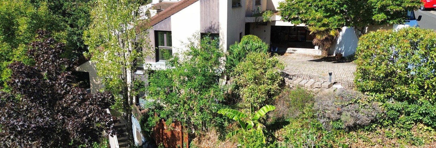 Maison 7 Pièces 255 m² à vendre à Ceyrat (63122)