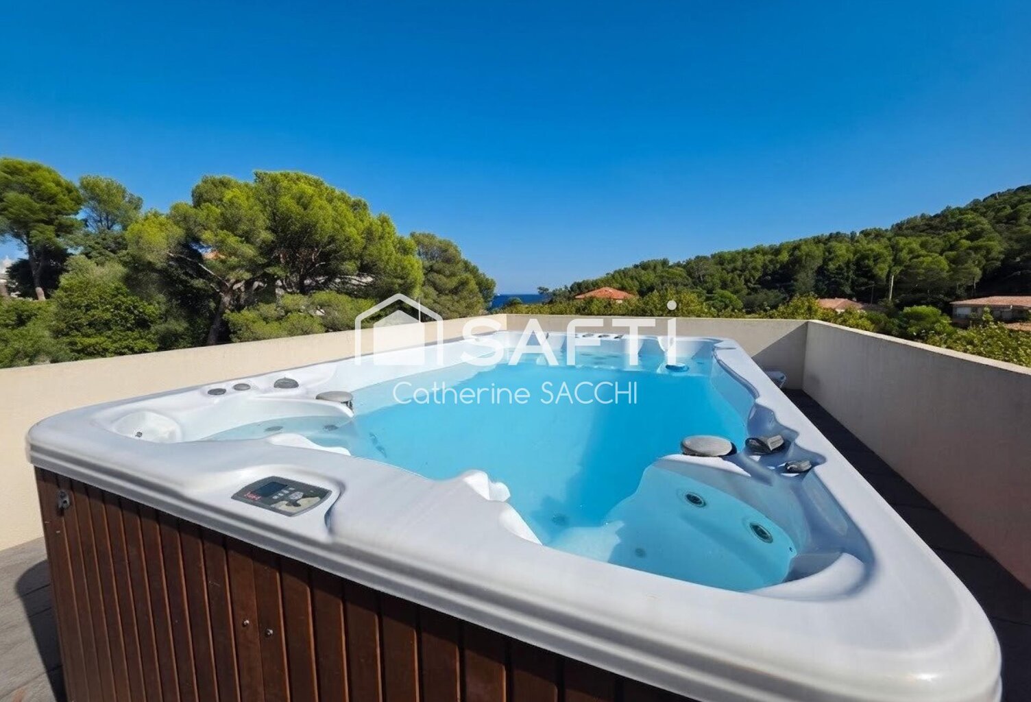 Appartement T3 - Le Dramont 65m2 garage + parking — photo 1