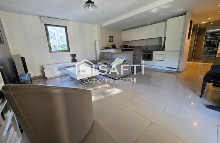 Appartement T3 - Le Dramont 65m2 garage + parking — photo 2