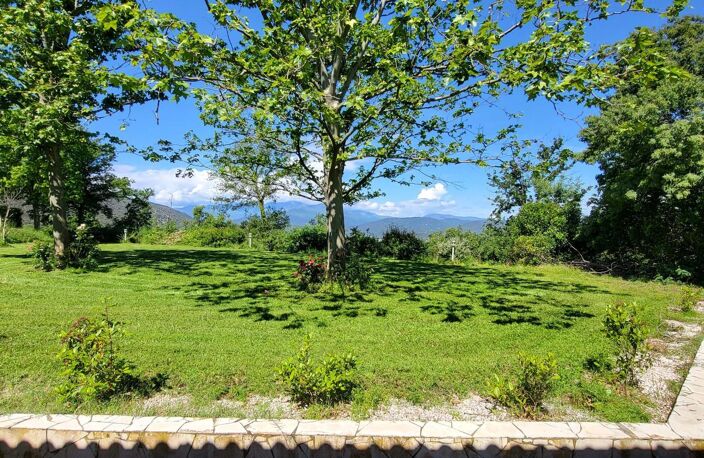 BELLE VILLA PLAIN PIED AVEC SON PARC ET PISCINE — photo 3