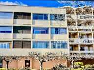 Beau studio de 25m2 avec Cellier/cave et place de parking proche des Thermes — photo 3