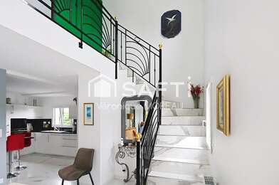 Maison 6 pièces 555000 €