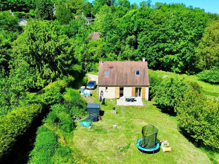 En village, maison 3 chambres de 82 m² — photo 1