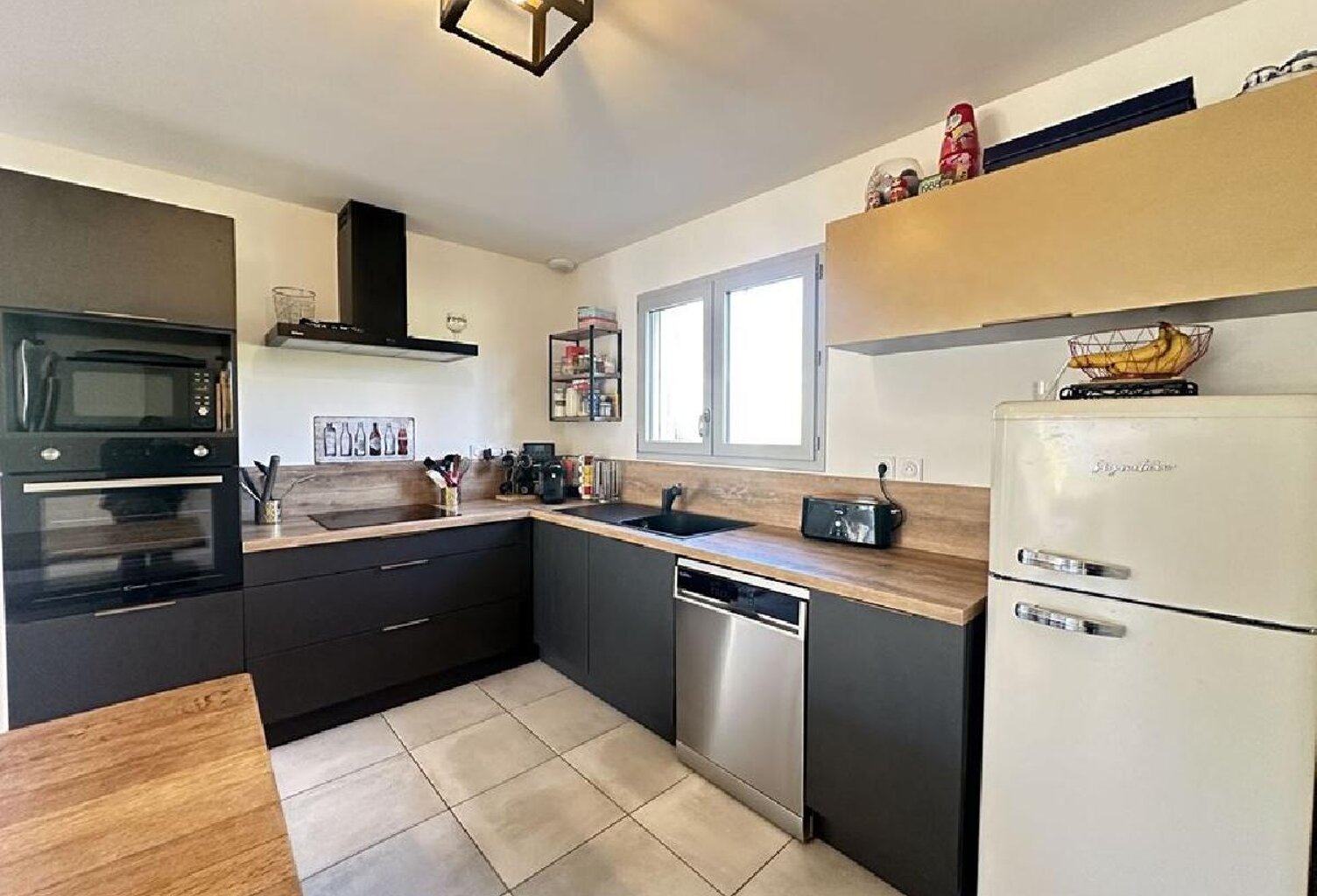 Maison Secteur calme et recherché — photo 1