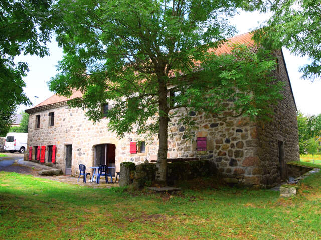 Dépt. 07 - A VENDRE à USCLADES-ET-RIEUTORD - Grande Ferme ré — photo du bien