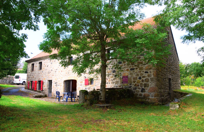 Dépt. 07 - A VENDRE à USCLADES-ET-RIEUTORD - Grande Ferme ré — photo 2