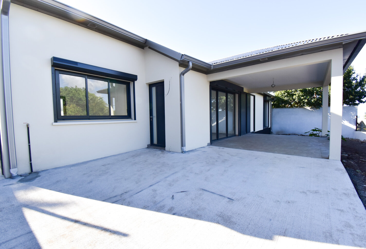 Villa neuve de 104.20m2 Sainte-Clotilde — photo 1