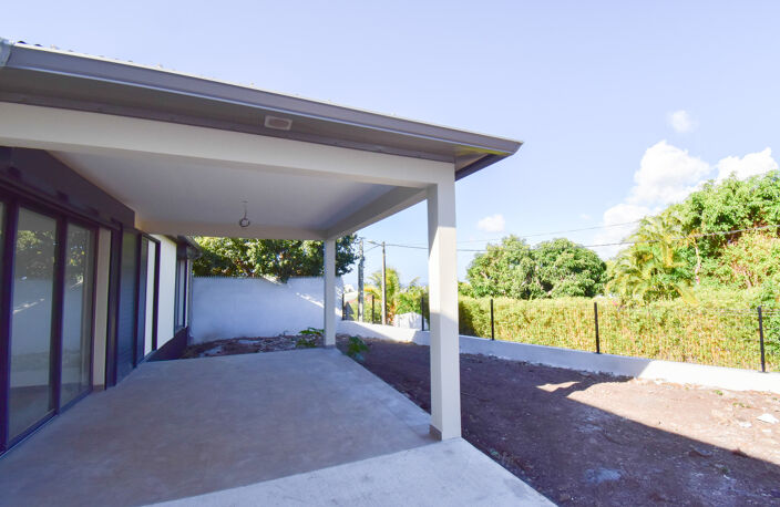 Villa neuve de 104.20m2 Sainte-Clotilde — photo 2