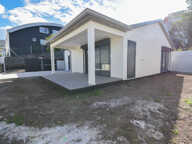 Villa neuve en location nue à Sainte-Clotilde — photo 2