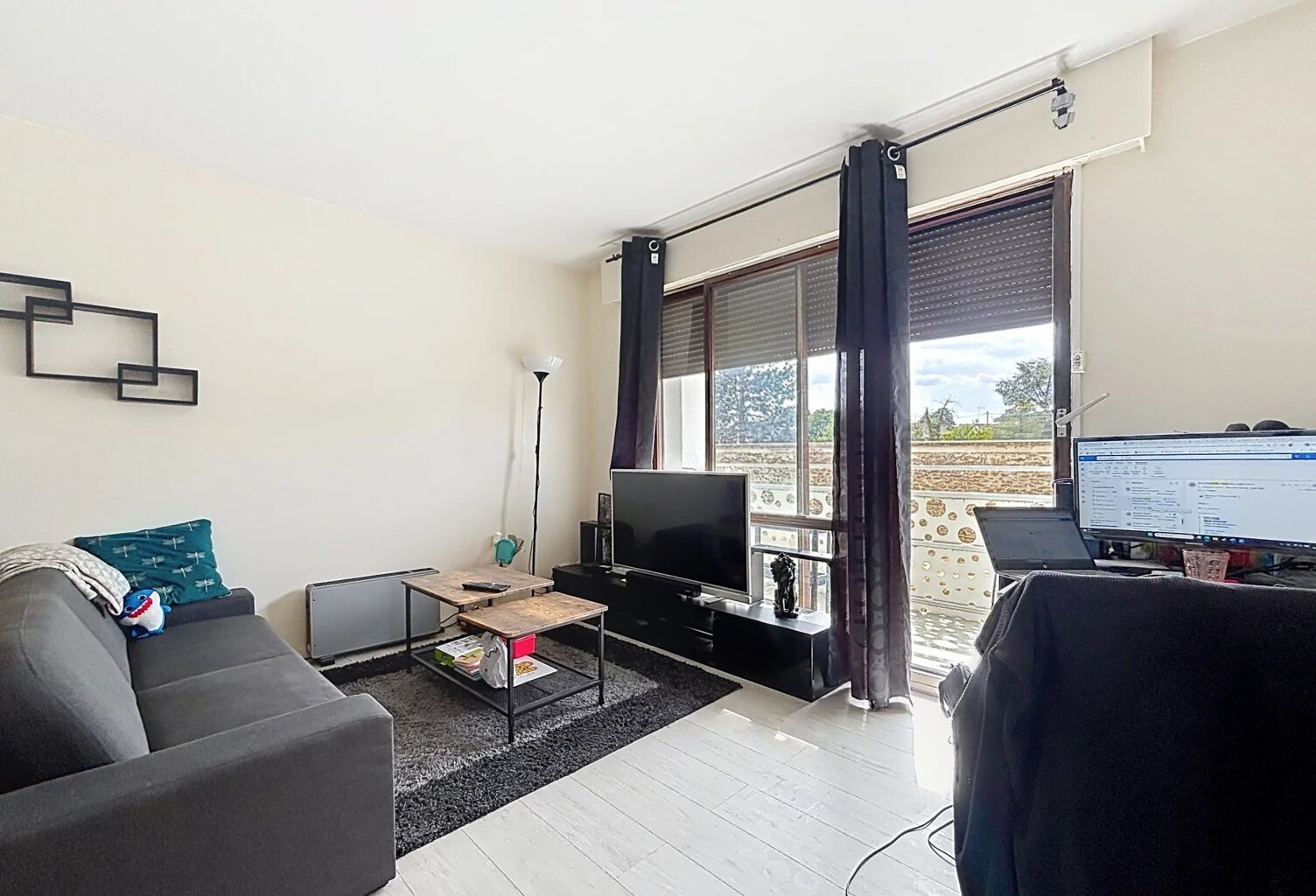 Studio 30 m² à deux pas de la gare - Combs la ville — photo 1