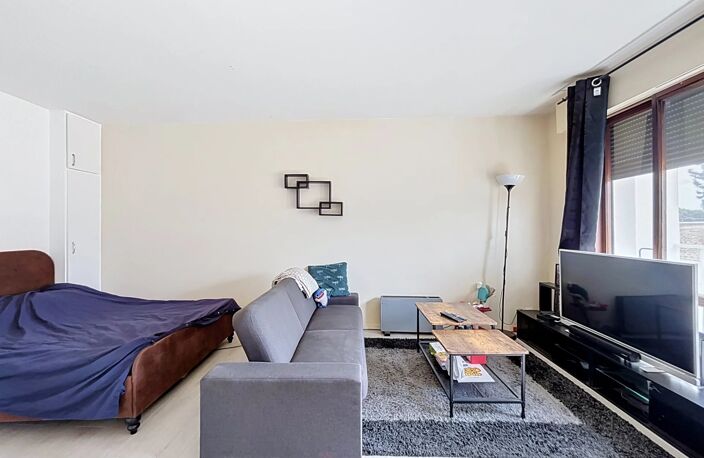 Studio 30 m² à deux pas de la gare - Combs la ville — photo 2
